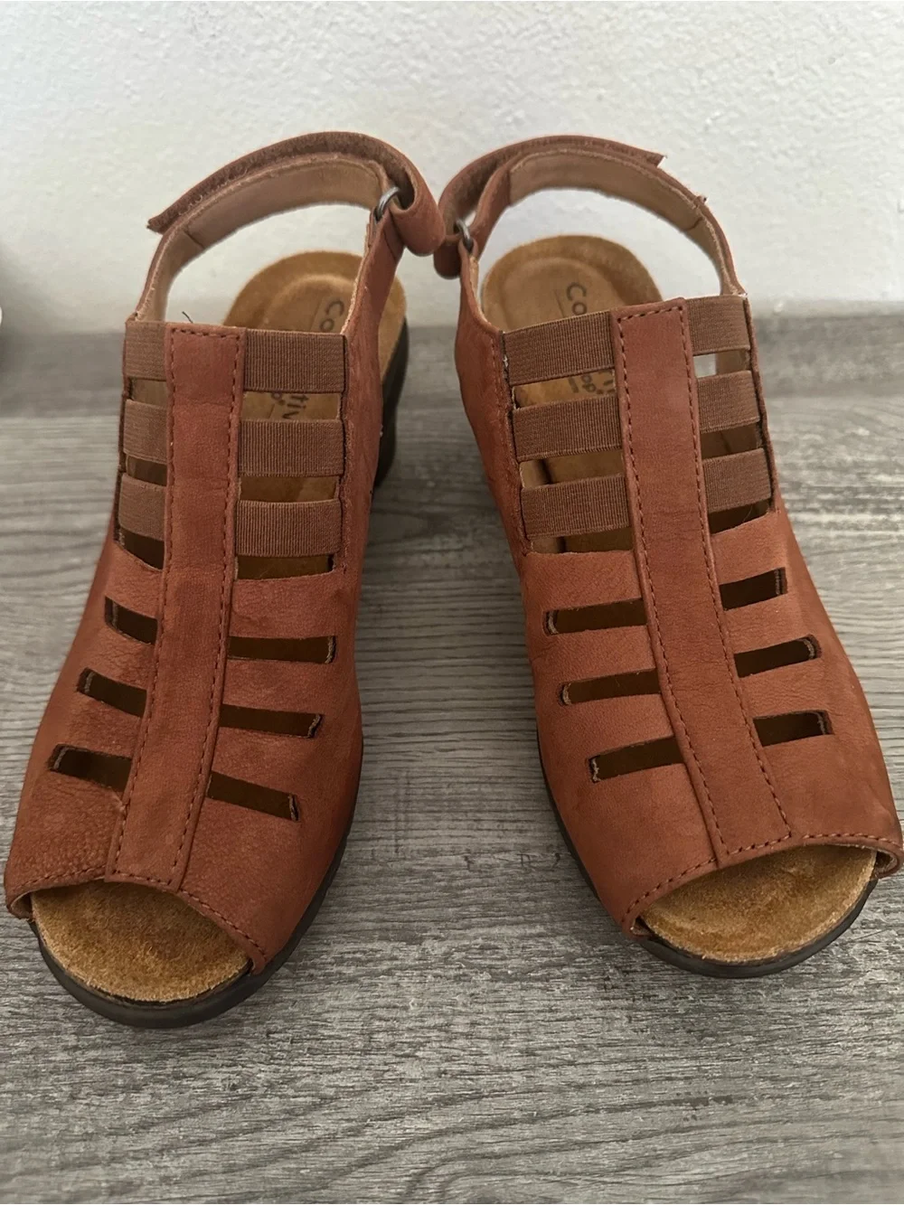 Alana  Comfortiva Women's Rust Brown Wedge Sandals Size 6